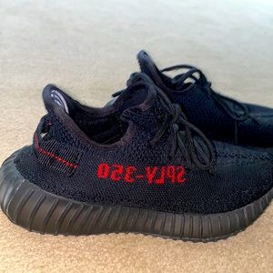 Faux Adida Black Yeezy